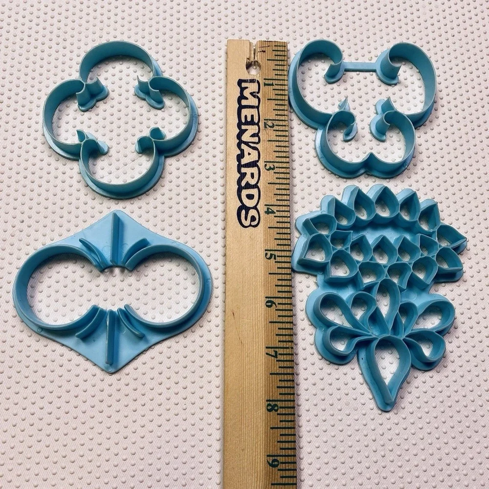 Wilton 1972 Vintage Aquamarine Blue Filigree Fondant Cookie Press Tools Set of 8